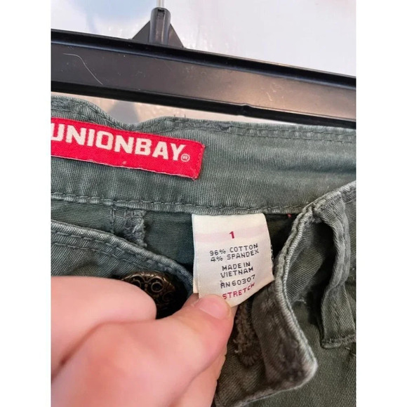 Unionbay Women's Size 1 Green Jeans - Picture 7 of 9